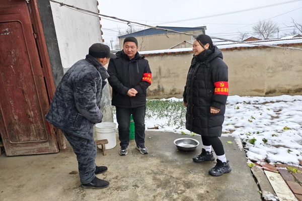 庄墓镇李庄村:党建引领促基层治理提质增效.jpg