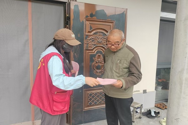 合肥市长丰县义井镇党建引领“微”网格 搭建治理“大”平台.jpg